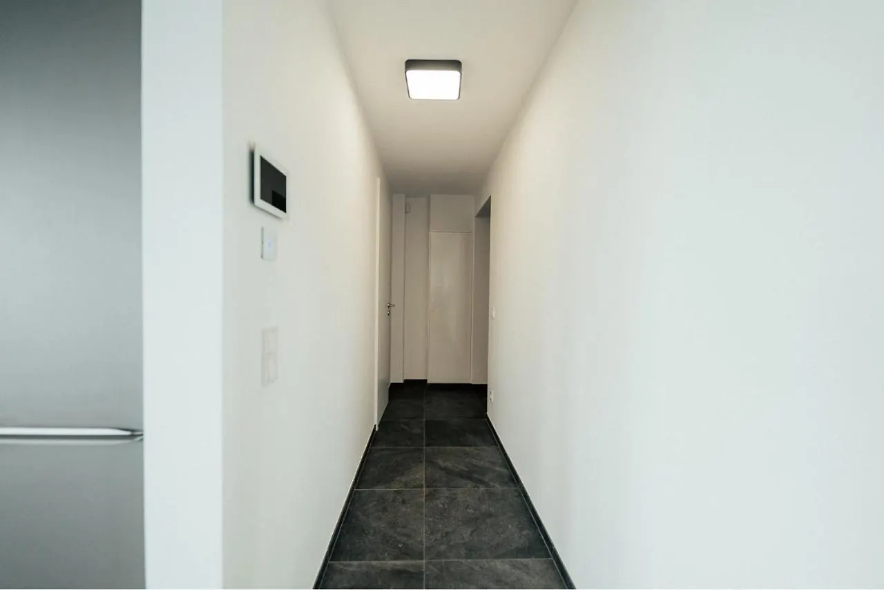 Luxury 1 Bedroom Apart W Swimmingpool, Spa & Fitness - Zenith Towers Luksemburg